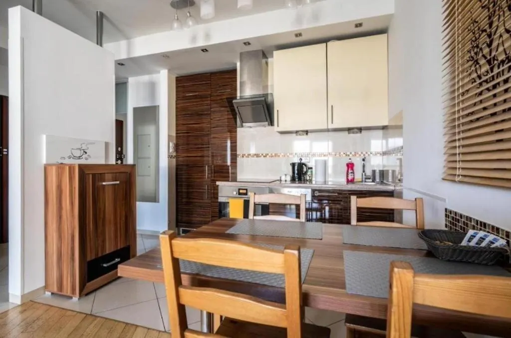 Golden Apartments Warsaw - Big And Bright Apartment In Platinum Towers- Browary- Grzyb61A
